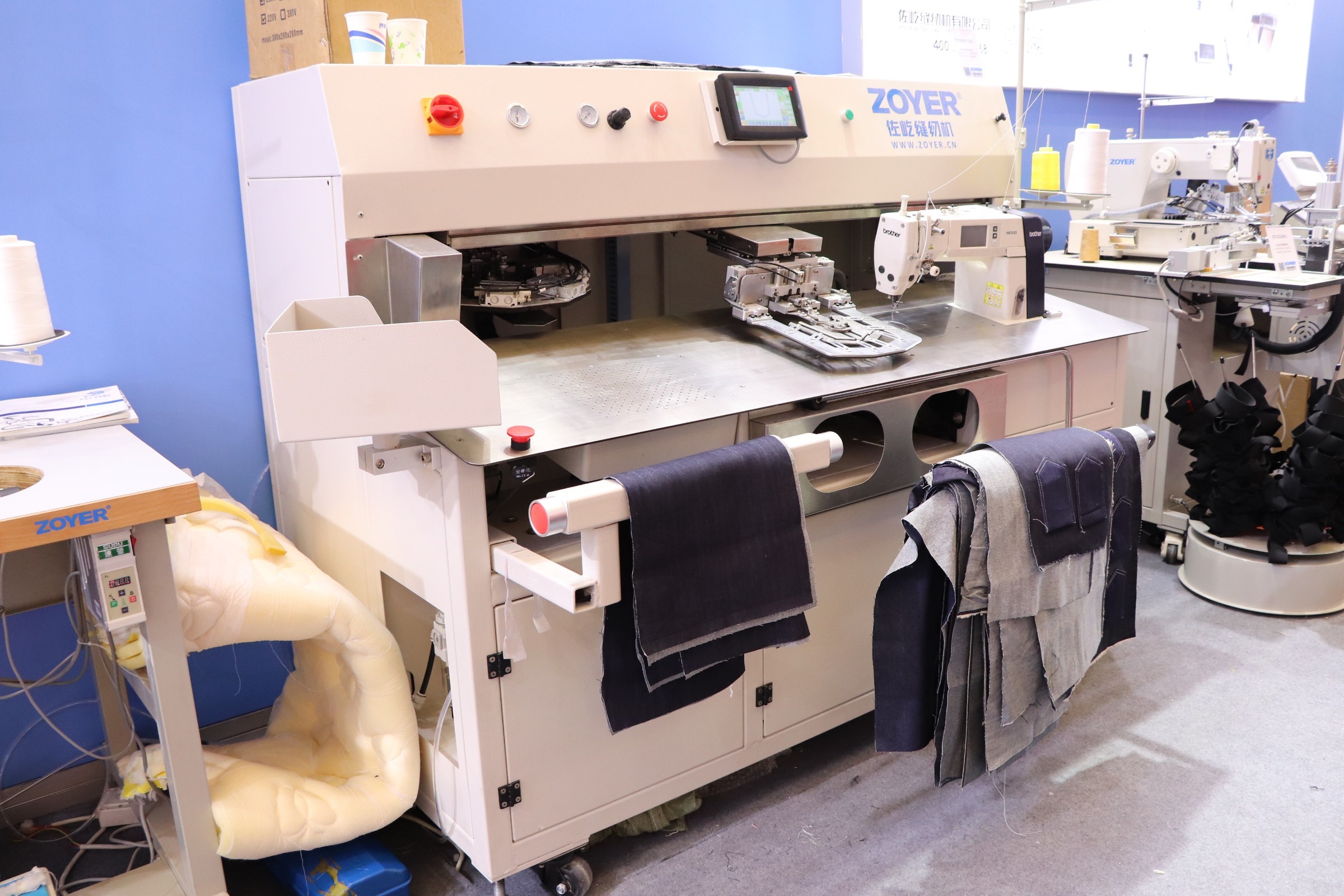 zy9000tdb全全自动控自动CNC附件缝纫机-2